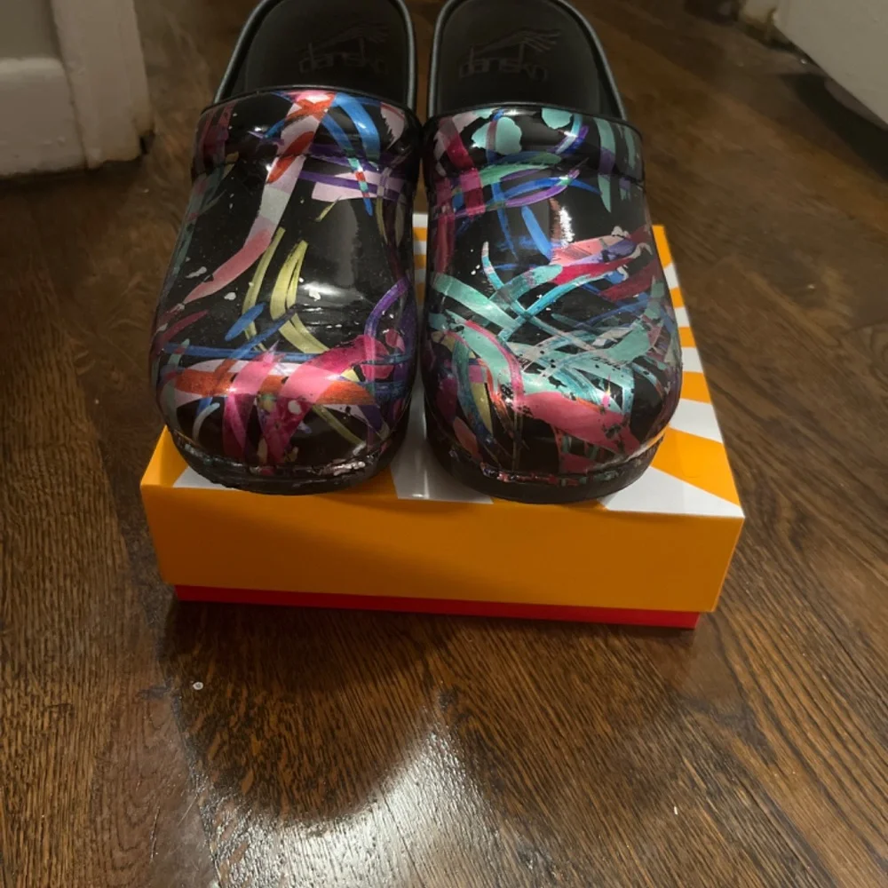 Dansko - Picture 2 of 3